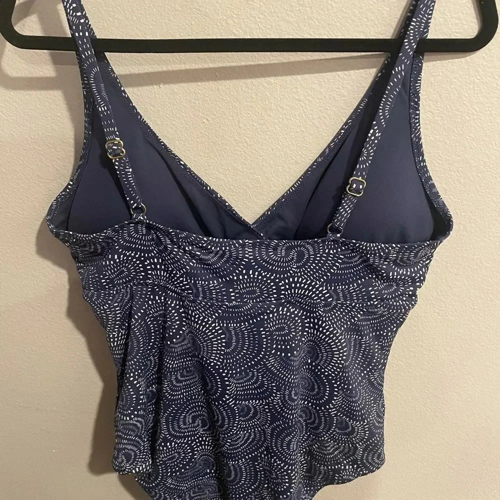 Leilani one piece bathing suit - Picture 2 of 4